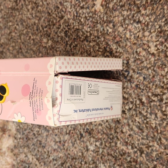 Minnie Mouse 12 Mini Cardboard Books Set For Children - Picture 4 of 7